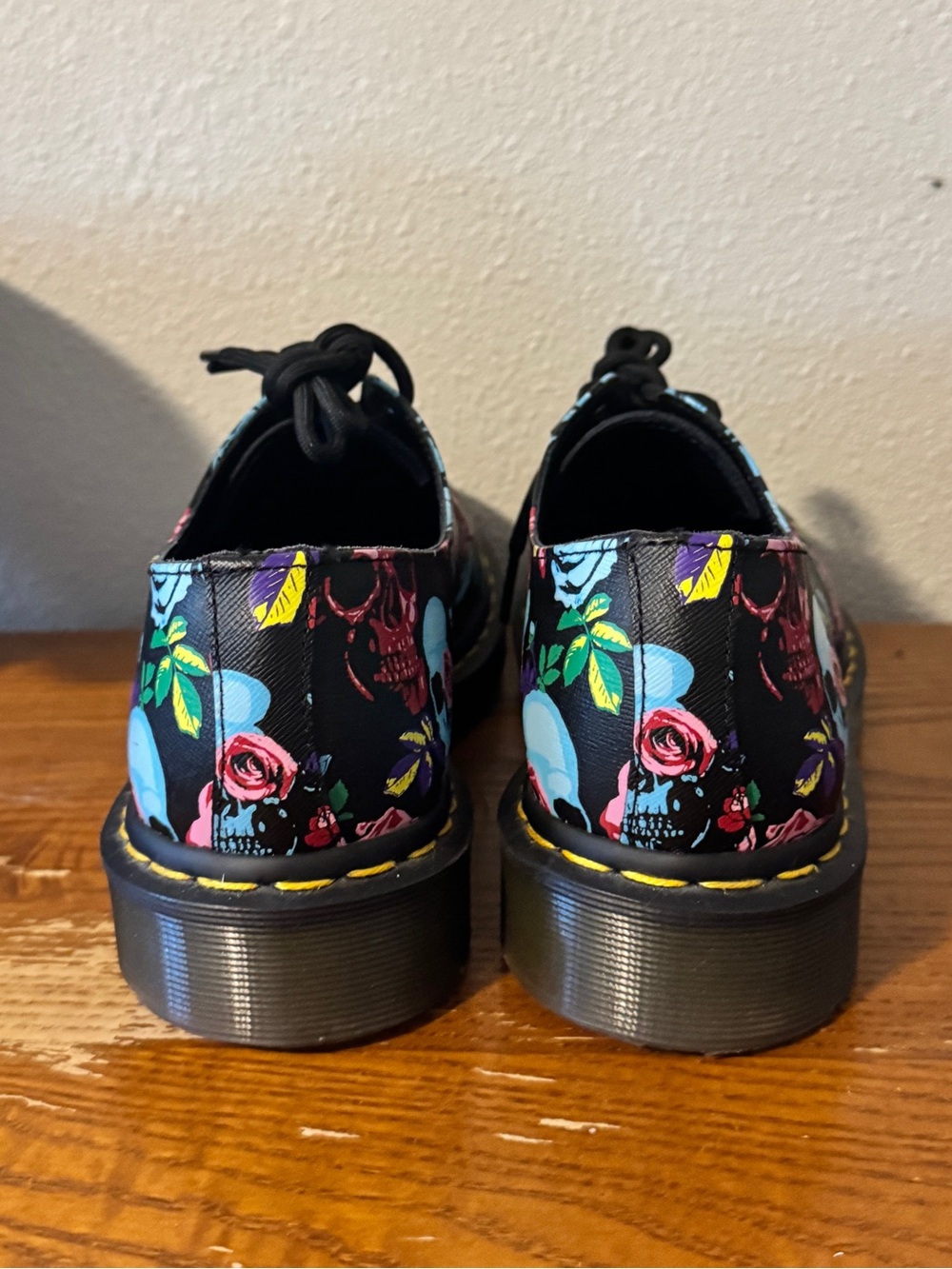 Rare Dr. Martens 1461 Rose Fantasy Skull Floral Oxfords 3-Eye Low Top - Picture 2 of 6
